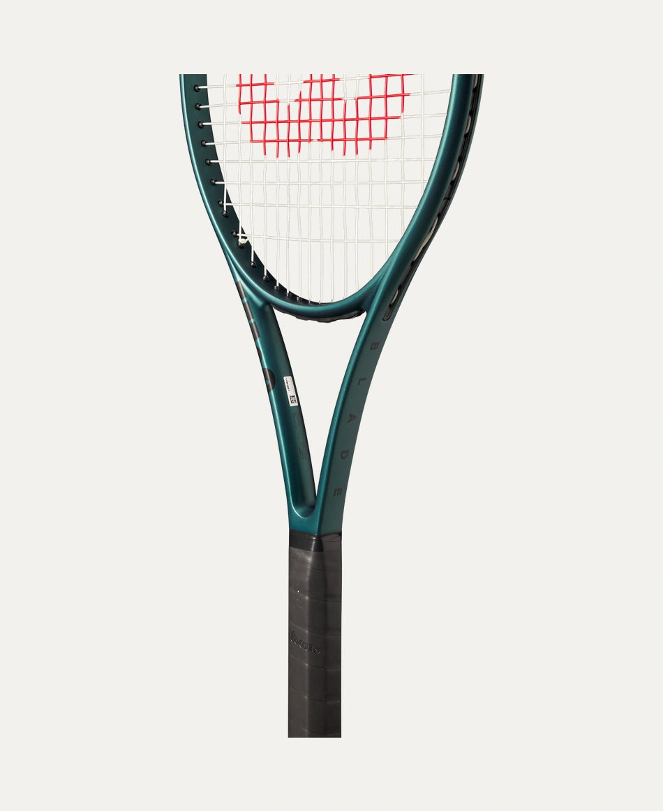 Wilson Blade 100L V9 Tennis Racket - Unstrung