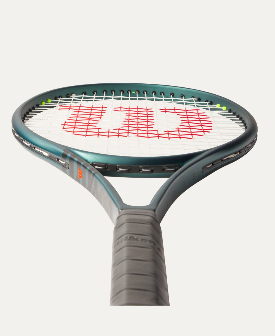 Wilson Blade 100L V9 Tennis Racket - Unstrung