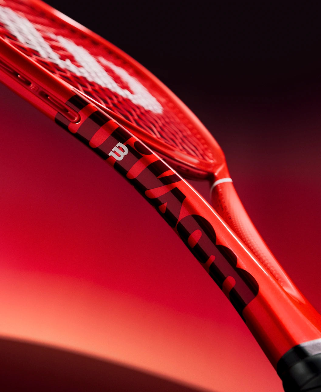 Wilson Defyer 100L V1