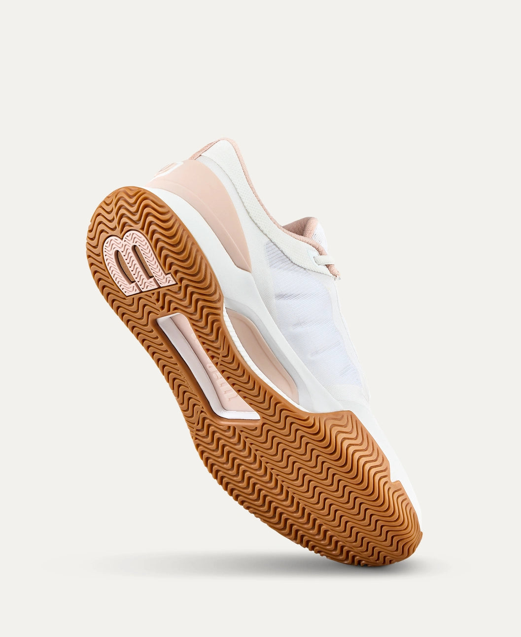 Wilson Intrigue Tour White / Cameo Rose / Gum1a